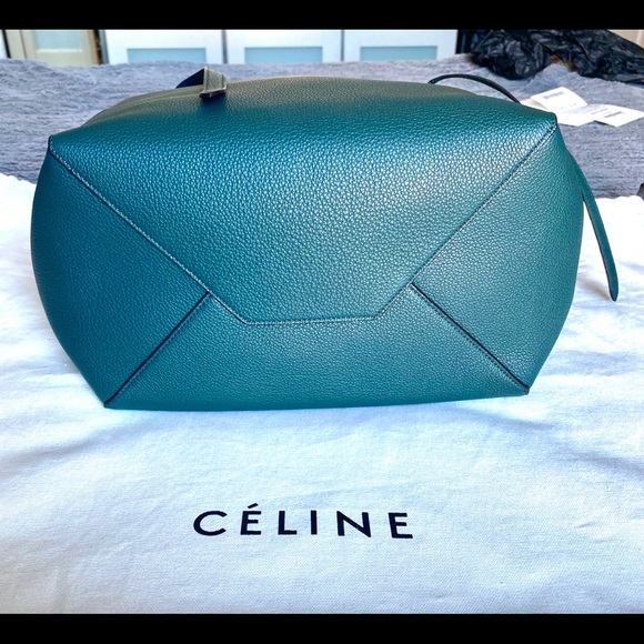 SOLD Celine Small Cabas Phantom Tote Amazone NEW - Picture 7 of 13